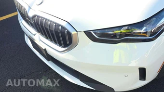 2026 BMW 5 Series Sedan 530i xDrive - miniatura 19
