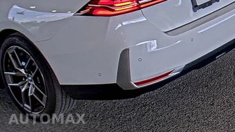2026 BMW 5 Series Sedan 530i xDrive - miniatura 10