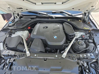 2026 BMW 5 Series Sedan 530i xDrive - miniatura 21