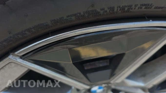 2026 BMW 5 Series Sedan 530i xDrive - miniatura 26
