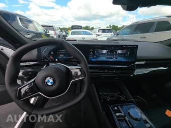 2026 BMW 5 Series Sedan 530i xDrive - miniatura 17