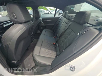 2026 BMW 5 Series Sedan 530i xDrive - miniatura 19