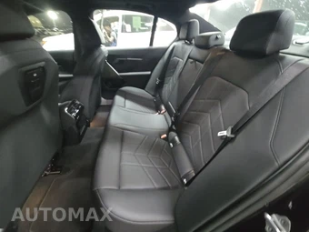 2026 BMW 5 Series Sedan 530i xDrive - miniatura 13