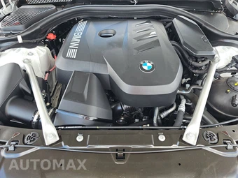 2026 BMW 5 Series Sedan 530i xDrive - miniatura 15