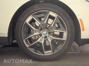 2026 BMW 5 Series Sedan 530i xDrive - miniatura 10