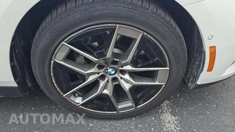 2026 BMW 5 Series Sedan 530i xDrive - miniatura 30