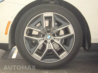 2026 BMW 5 Series Sedan 530i xDrive - miniatura 9