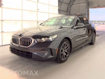 2026 BMW 5 Series Sedan 530i xDrive - samochód z USA z aukcji Manheim, oferta Kup Teraz w AUTOMAX