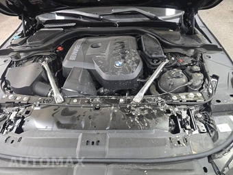 2026 BMW 5 Series Sedan 530i xDrive - miniatura 22