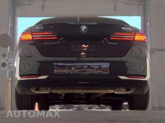 2026 BMW 5 Series Sedan 530i xDrive - miniatura 7