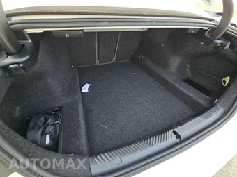 2026 BMW 5 Series Sedan 530i xDrive - miniatura 17