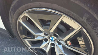 2026 BMW 5 Series Sedan 530i xDrive - miniatura 21