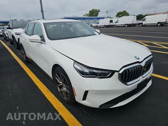 2026 BMW 5 Series Sedan 530i xDrive - miniatura 3