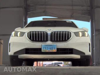 2026 BMW 5 Series Sedan 530i xDrive - miniatura 3