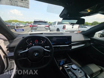 2026 BMW 5 Series Sedan 530i xDrive - miniatura 17