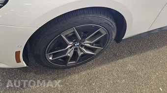 2026 BMW 5 Series Sedan 530i xDrive - miniatura 27