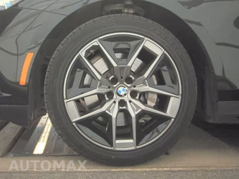 2026 BMW 5 Series Sedan 530i xDrive - miniatura 9