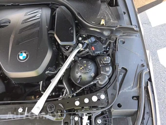 2026 BMW 5 Series Sedan 530i xDrive - miniatura 29
