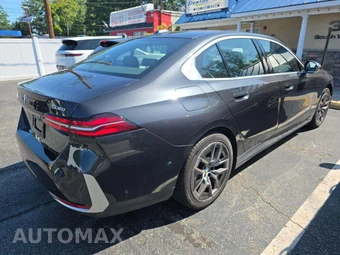 2026 BMW 5 Series Sedan 530i xDrive - miniatura 3