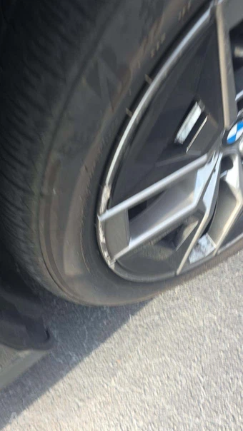 2026 BMW 5 Series Sedan 530i xDrive - miniatura 29