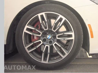 2026 BMW 5 Series Sedan 540i xDrive M SPORT LINE - miniatura 10