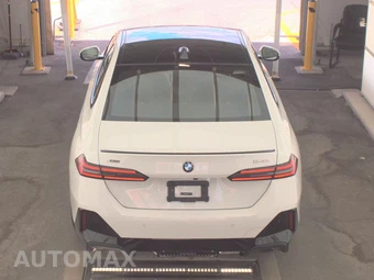 2026 BMW 5 Series Sedan 540i xDrive M SPORT LINE - miniatura 6