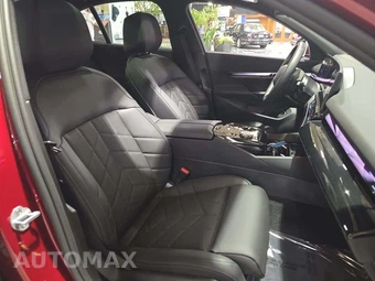 2026 BMW 5 Series Sedan 540i xDrive M SPORT LINE - miniatura 18