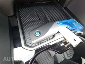 2026 BMW 5 Series Sedan 540i xDrive - miniatura 5