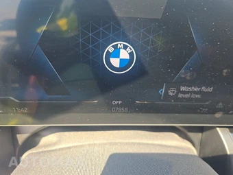 2026 BMW 5 Series Sedan 540i xDrive - miniatura 12
