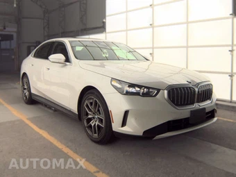 2026 BMW 5 Series Sedan 540i xDrive - miniatura 4