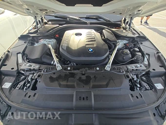 2026 BMW 5 Series Sedan 540i xDrive - miniatura 22