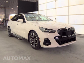 2026 BMW 5 Series Sedan 540i xDrive - miniatura 4