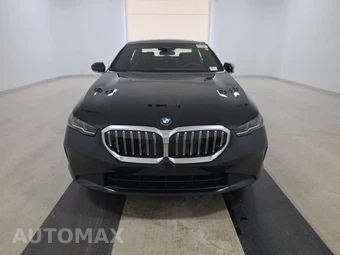 2026 BMW 5 Series Sedan 540i xDrive - miniatura 2