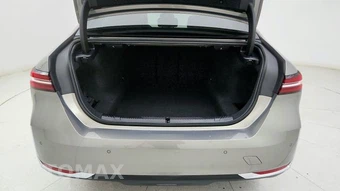 2026 BMW 5 Series Sedan 540i xDrive - miniatura 27