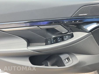 2026 BMW 5 Series Sedan 540i xDrive - miniatura 15