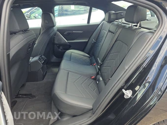 2026 BMW 5 Series Sedan 540i xDrive - miniatura 19