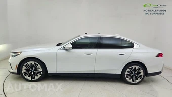 2026 BMW 5 Series Sedan 540i xDrive - miniatura 10
