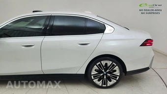 2026 BMW 5 Series Sedan 540i xDrive - miniatura 11