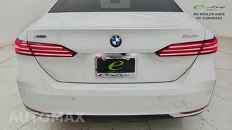 2026 BMW 5 Series Sedan 540i xDrive - miniatura 12