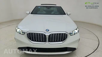 2026 BMW 5 Series Sedan 540i xDrive - miniatura 13