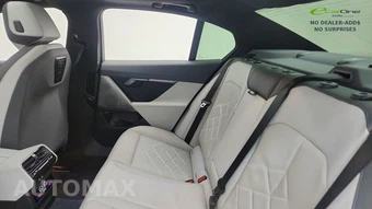 2026 BMW 5 Series Sedan 540i xDrive - miniatura 30