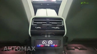 2026 BMW 5 Series Sedan 540i xDrive - miniatura 39