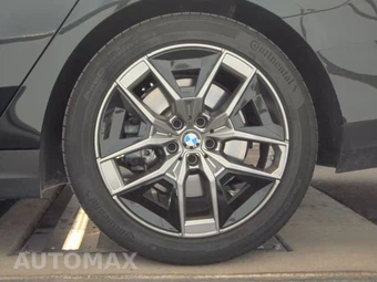 2026 BMW 5 Series Sedan 540i xDrive - miniatura 12