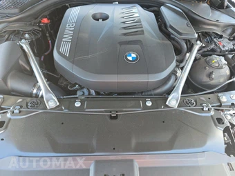2026 BMW 5 Series Sedan 540i xDrive - miniatura 22