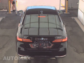 2026 BMW 5 Series Sedan 540i xDrive - miniatura 6