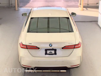 2026 BMW 5 Series Sedan 540i xDrive - miniatura 6