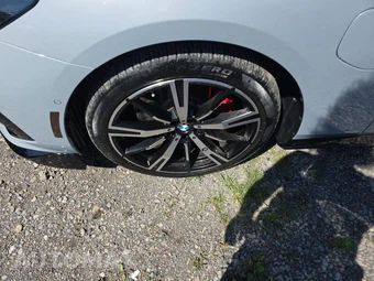 2026 BMW 5 Series Sedan 550e xDrive - miniatura 8