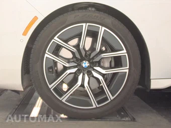 2026 BMW 7 Series 740i – miniatura 9