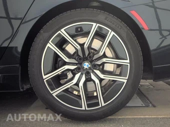 2026 BMW 7 Series 740i – miniatura 12