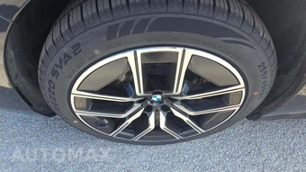 2026 BMW 7 Series 740i – miniatura 27